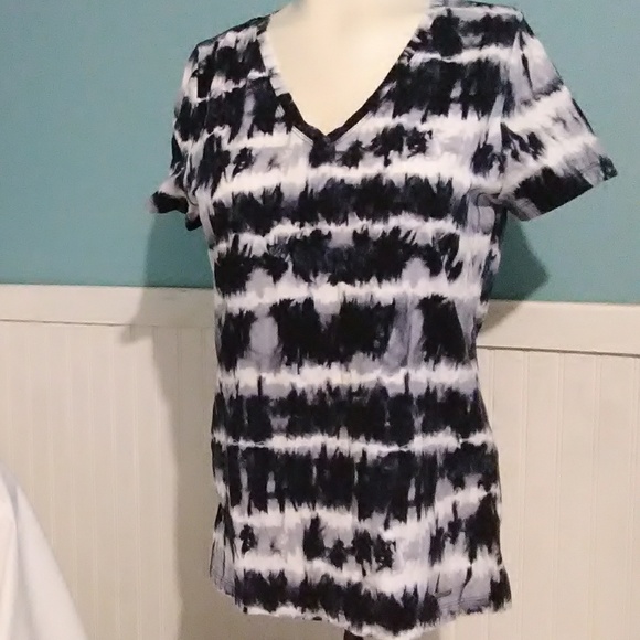 Michael Kors Tops - Michael Kors T-Shirt. Size M